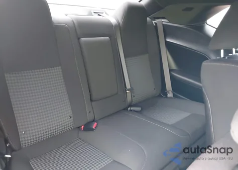 2023 Dodge Challenger R/T from USA, damaged, VIN 2C3CDZBT0PH638160